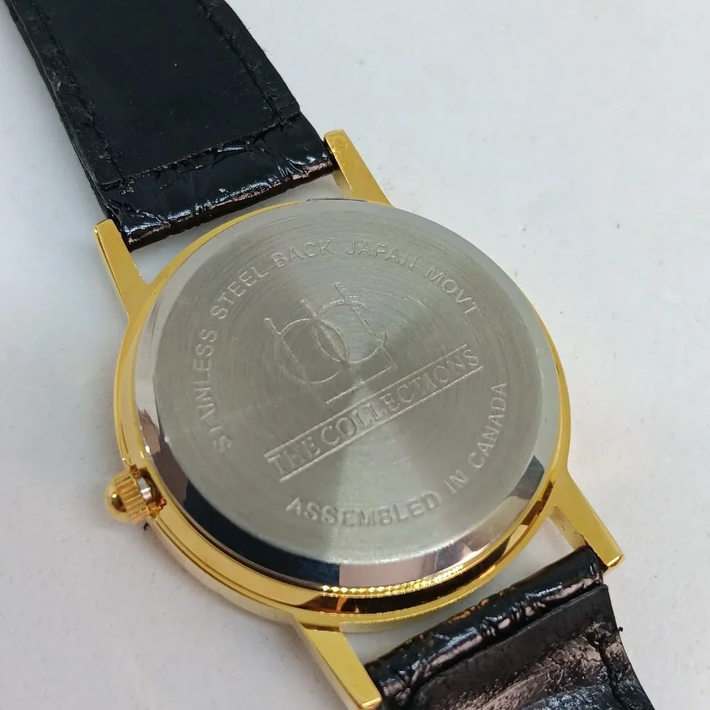 Airedale Terrier 33mm Women's Gold Tone Black Leather Band Dog Watch